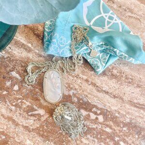 Kendra Scott Mother of Pearl Necklace